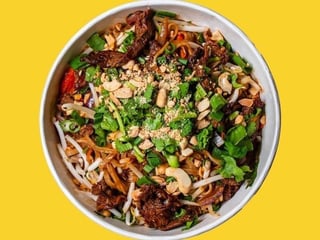 Pad Thai wołowina