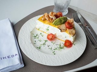 Омлет Пуляр з Тигровою креветкою, Гуакамоле та грибами Ерінги