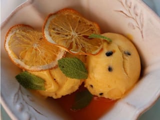 Сорбет манго-маракуйа