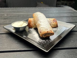 Млинці з яблуком