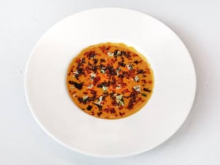 Гарбузовий крем-суп з дор блю та ндуєю