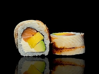 PHILADELPHIA UNAGI MANGO 8 szt.