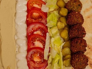 Falafel Classic з маринованим огірком