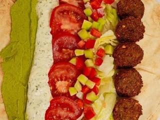 Falafel Fresh with vegetables