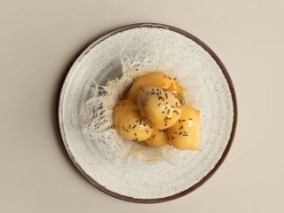 952 VYPRÁŽANÝ BANÁN V MEDE