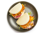 Bao with chicken