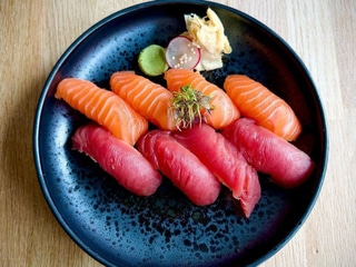 Set Saketuna Nigiri