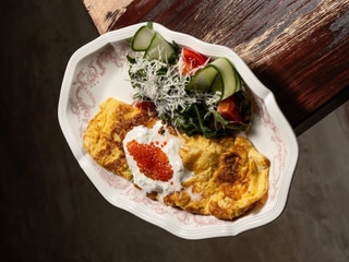 Омлет з червоною ікрою