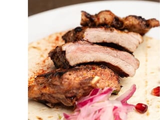 Тонкі реберця в медовій глазурі