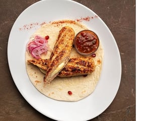 Люля-кебаб з курки фарширований сиром