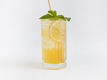 Peach lemonade