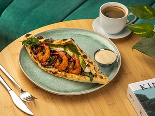 Піта з куркою/телятиною/лососем/морепродуктами