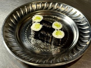 Макі з огірком