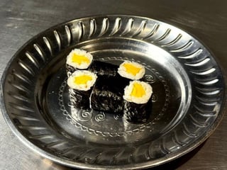 Макі з манго