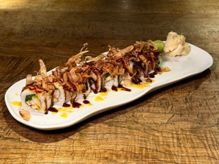 Рол з маринованою креветкою