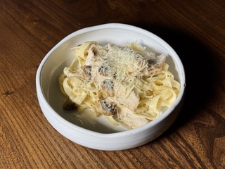 Паста з курячим жульєном (280 г)