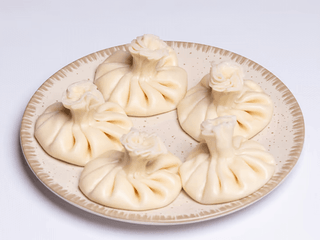 ХИНКАЛИ С СЫРОМ