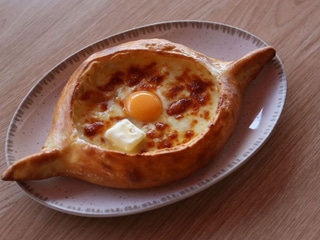 ХАЧАПУРИ ПО-АДЖАРСКИ