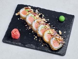 Tempura Roll Łosoś 6 szt.