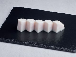 Sashimi Maślana 5 szt.