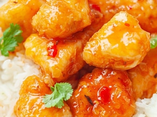 Polędwiczki drobiowe w tempurze ze słodkim sosem chilli