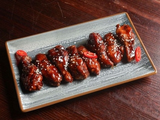 Курячі крильця в східному стилі