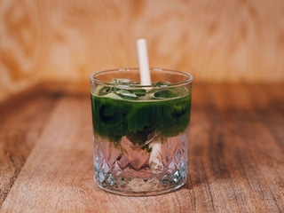 Matcha tonic levandule