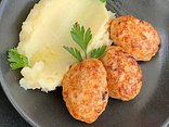 Курячі котлети з картопляним пюре