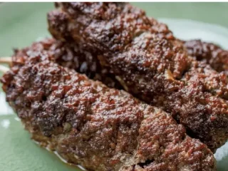 Мясо яловичини кебаб