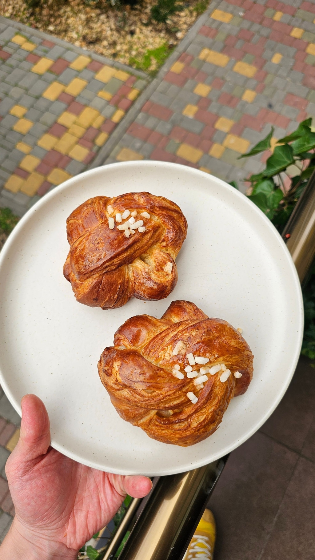 Листкова булка з шоколадним кремом