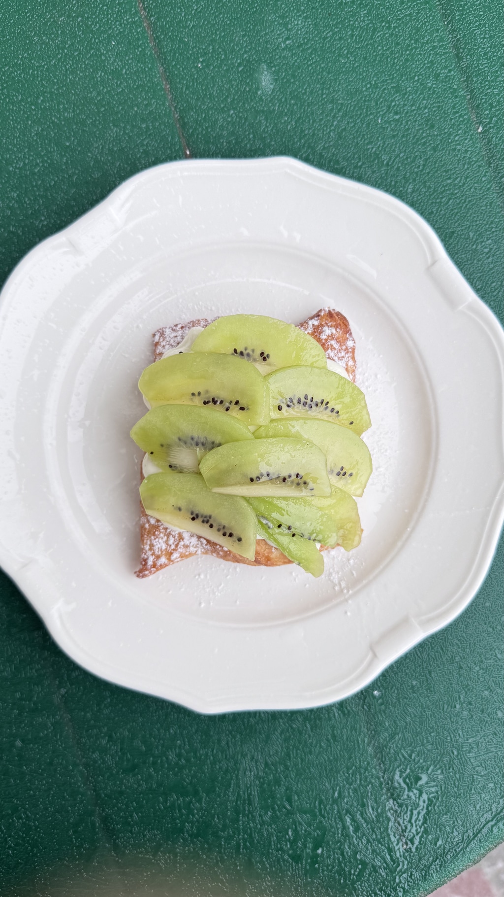 Дайніш соковитий ківі