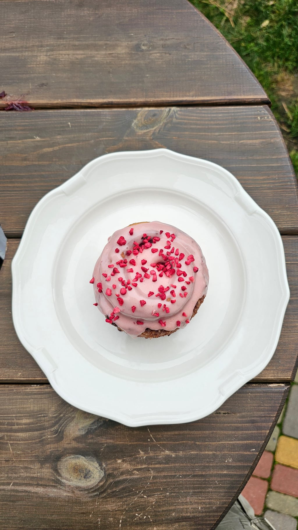 Ароматний сінабон з малиною