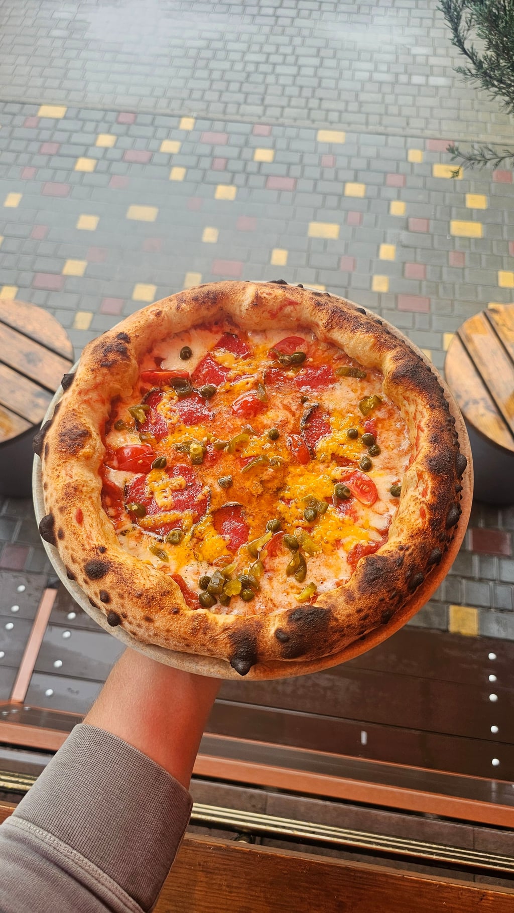 Піца гостренька Салямі Milano