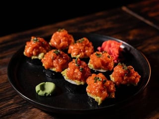 SUSHI & TATAR