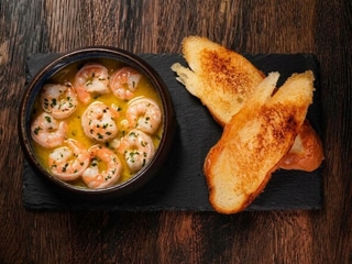 Krewetki w maśle (delikatnie pikantne)