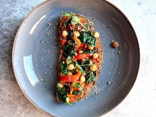 Брускета з нутом