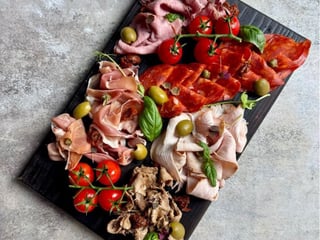 М'ясні антипасті