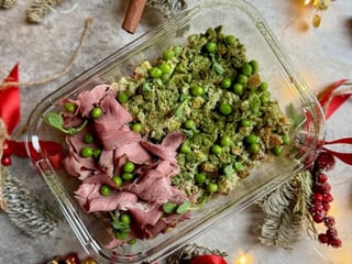 Олів'є з кроликом су-від та пастрамі