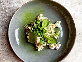 Наче Олів'є. Салат з кроликом та пастрамі