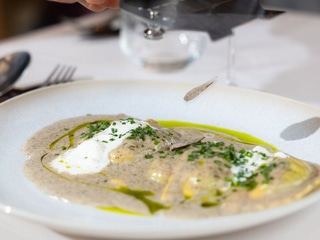 PANZEROTTI CON TARTUFO NERO