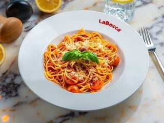 Spaghetti Pomodoro e Basilico