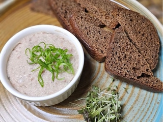 Форшмак з грінками