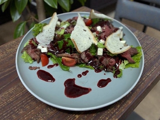 Салат з ростбіфом