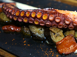 Pulpo a la brasa