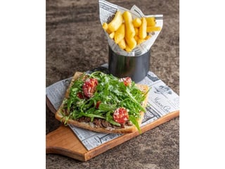 Steak sandwich