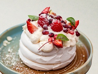 BEZA PAVLOVA