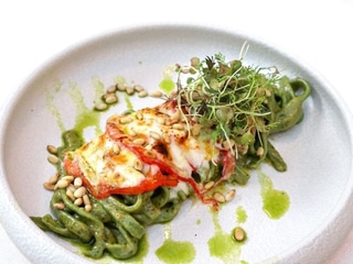 TAGLIATELLE CON PESTO