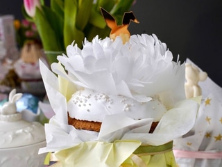 Паска авторська (середня) "Білий піон»