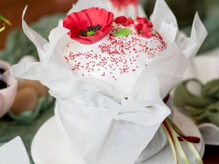 Паска класична (середня) авторська «Писанка»