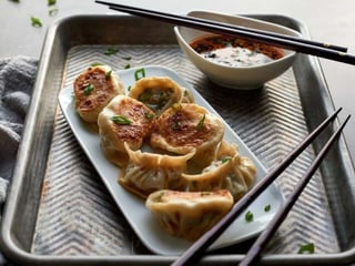 Pierożki gyoza z grzybami shiitake i mun |5 szt|